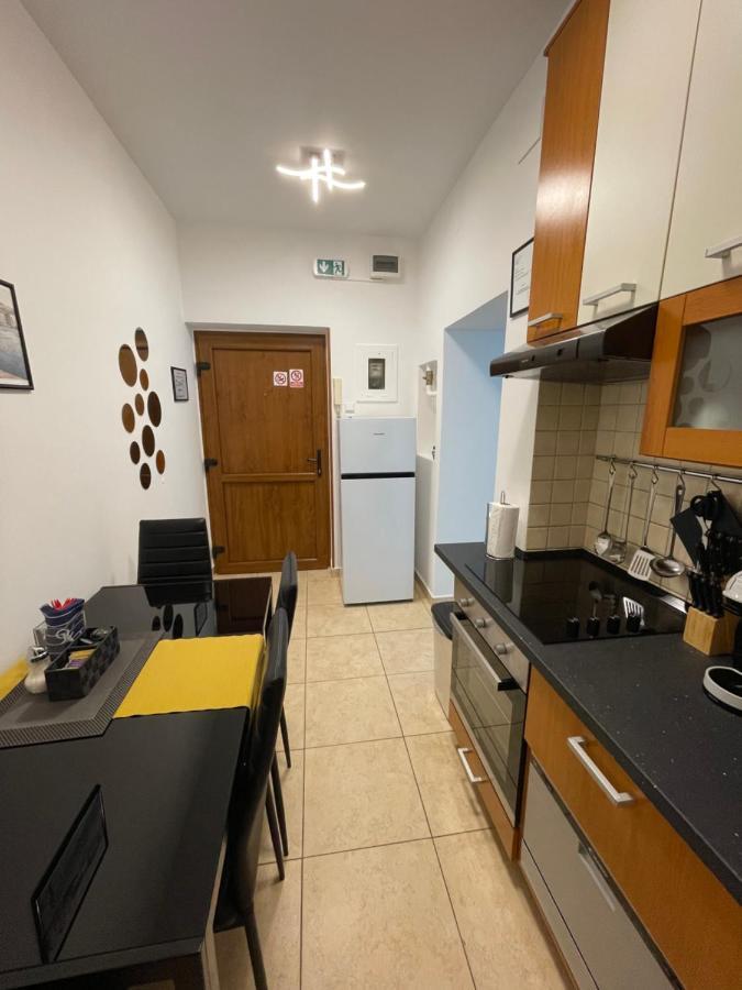 Apartment Kamov Rijeka Bagian luar foto